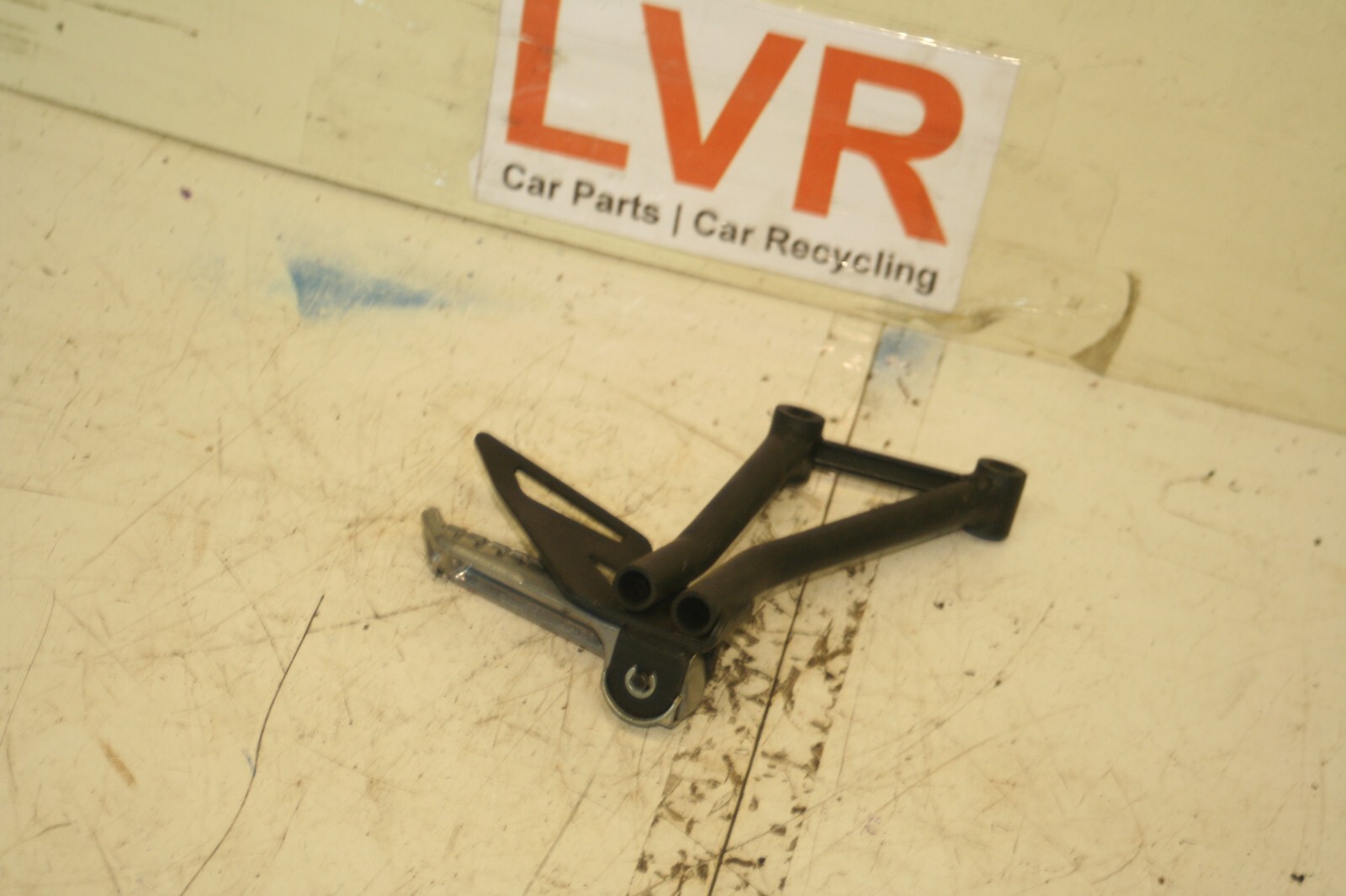 2020 KAWASAKI NINJA 125 CC. REAR PEG - Image 2