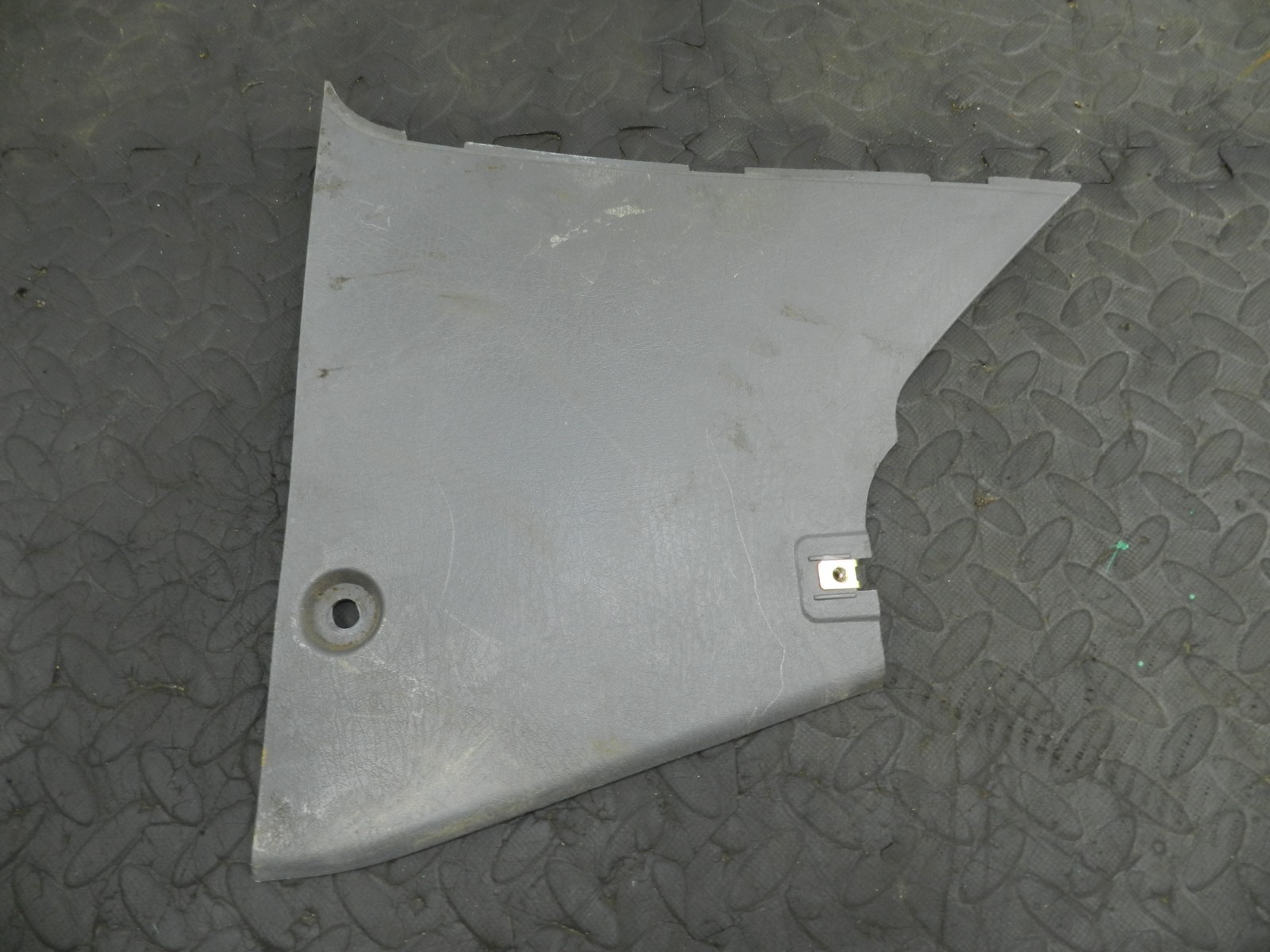 177. 2000 SAAB 9-3 CONVERTIBLE YS3D. 4216966 PLASTIC TRIM