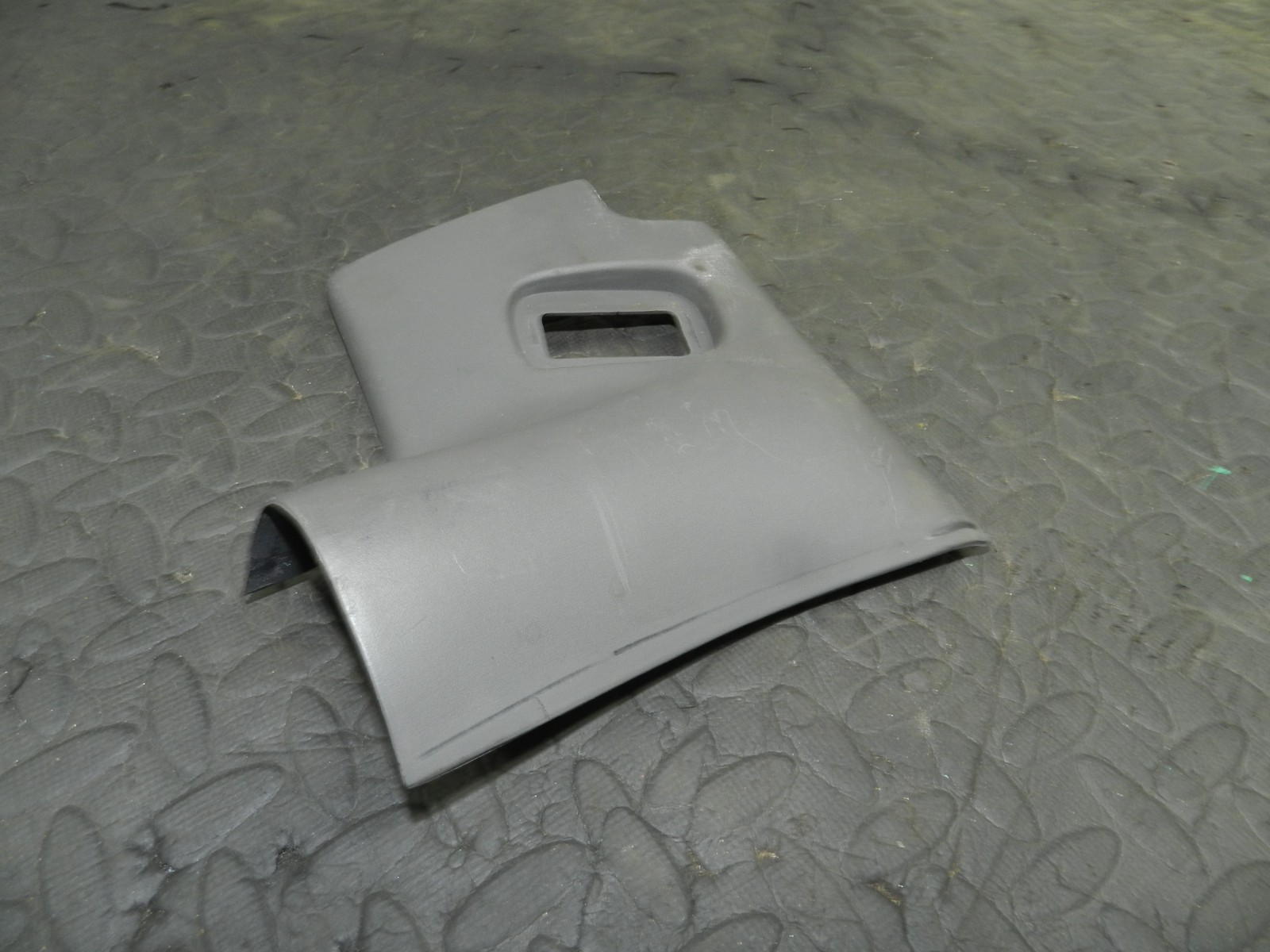 177. 2000 SAAB 9-3 CONVERTIBLE YS3D. DRIVER SIDE UPPER A PILLAR CONVERTIBLE ROOF - Image 2