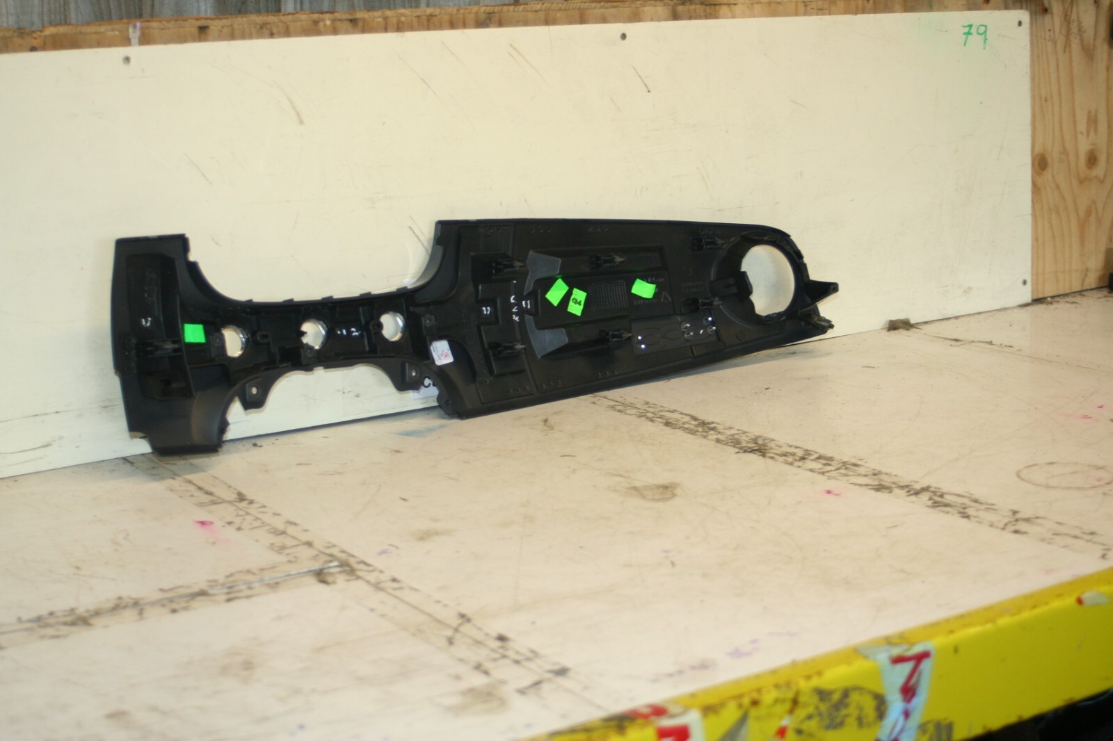 2008 FIAT 500. 1.2 PETROL. DASH BOARD PAINTED TRIM - Image 2