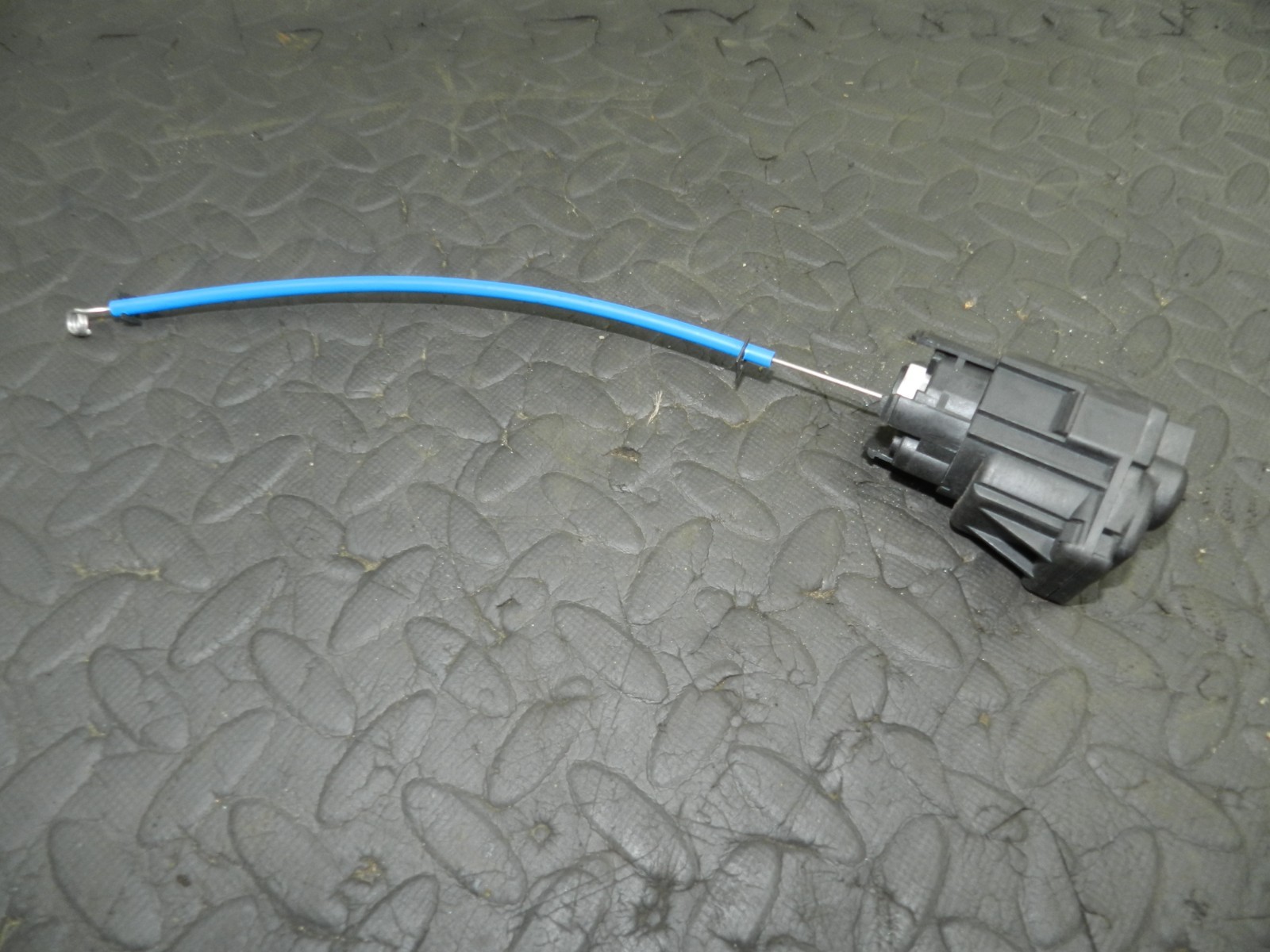 177. 2000 SAAB 9-3 CONVERTIBLE YS3D. HEATER CONTROL FLAP ACTUATOR