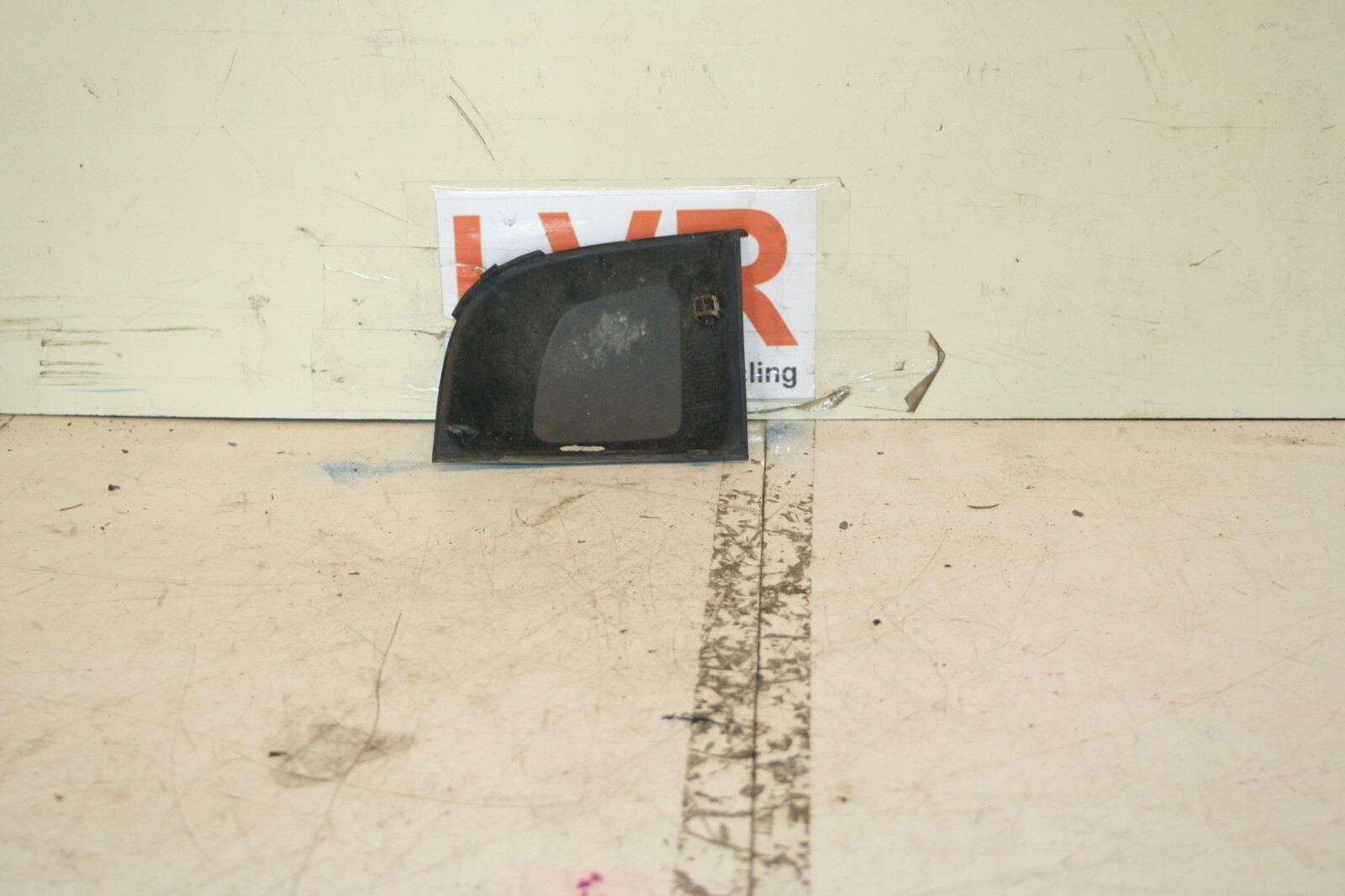 2008 FIAT 500. 1.2 PETROL. FRONT BUMPER CORNER TRIM - Image 2