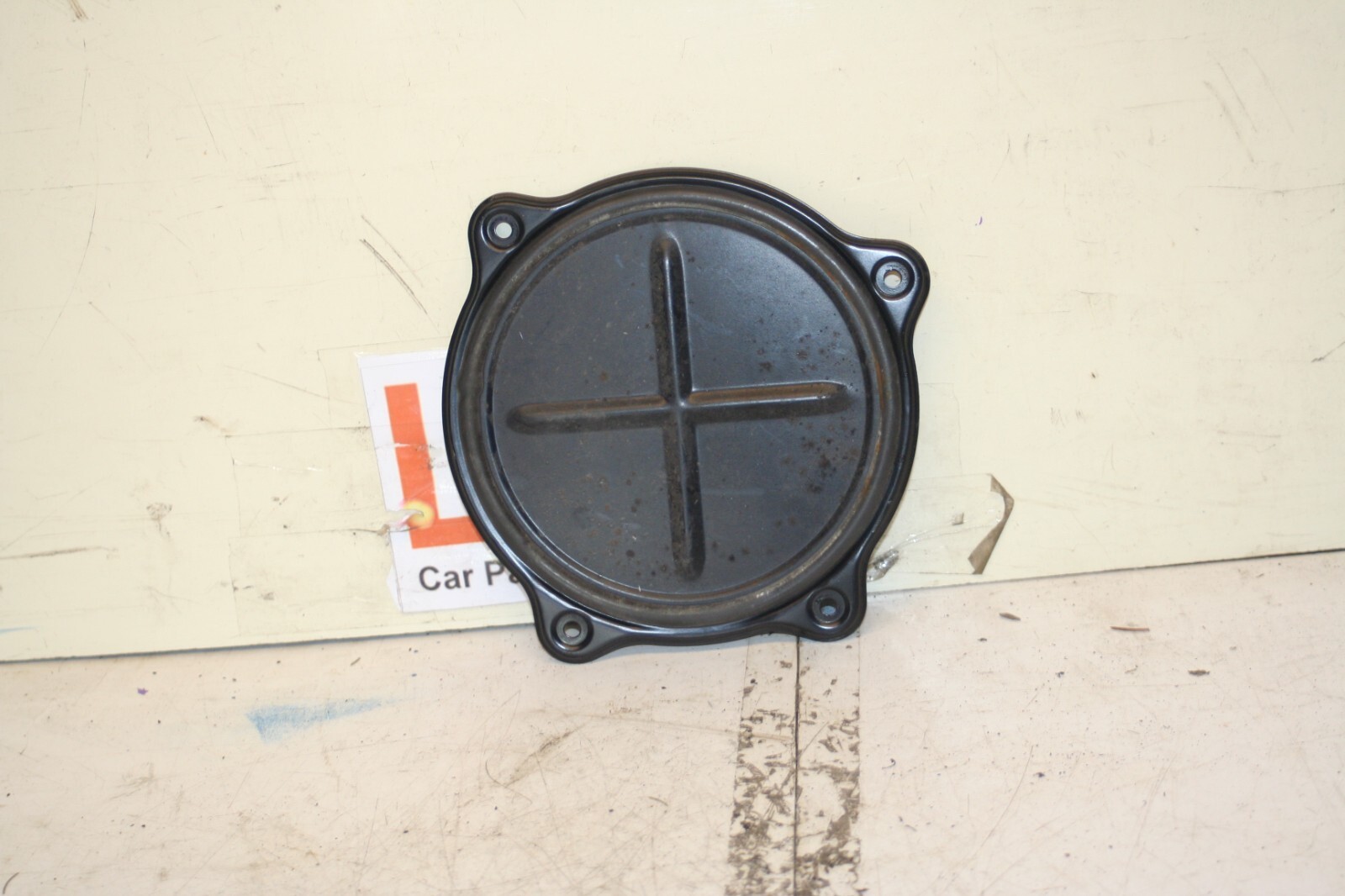 2008 FIAT 500. 1.2 PETROL. FUEL PUMP COVER PLATE - Image 2
