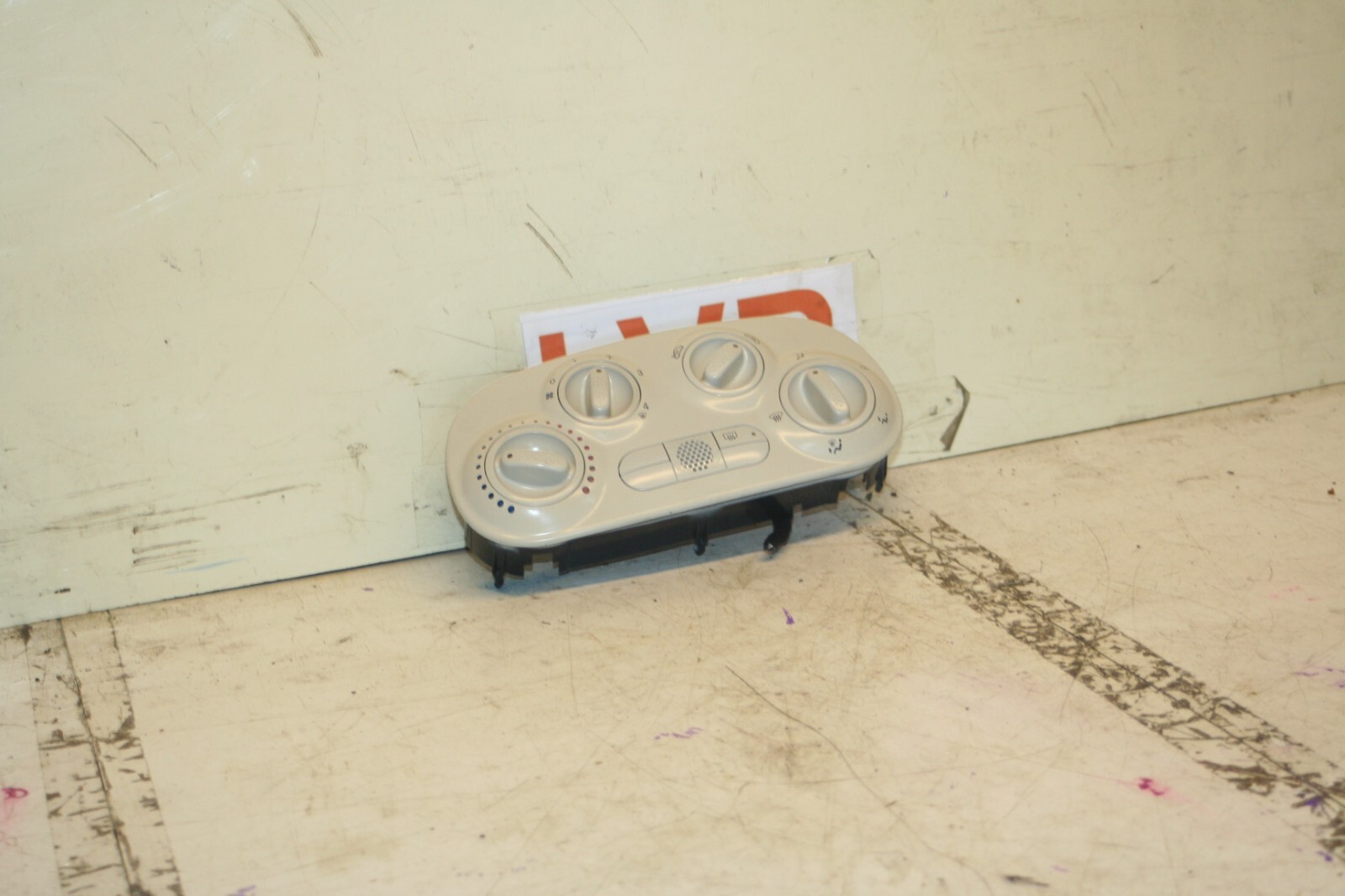 2008 FIAT 500. 1.2 PETROL. HEATER CONTROLS