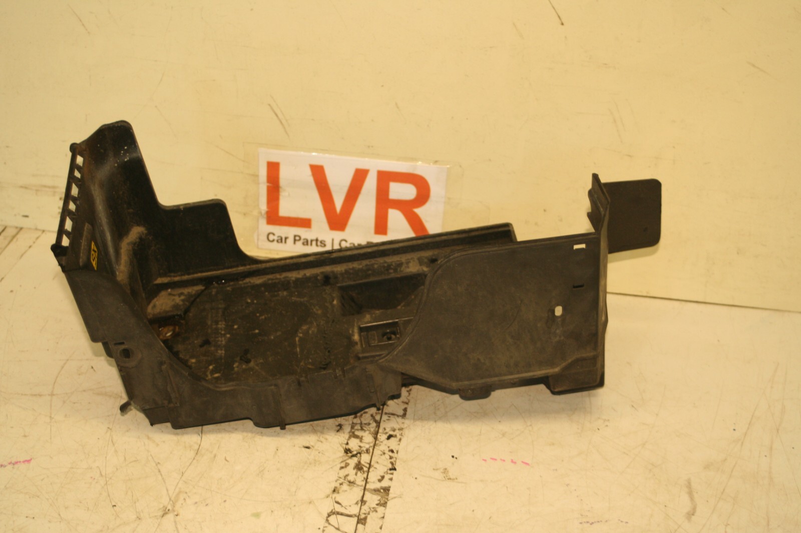 2008 VAUXHALL VECTRA C, 2.2 PETROL. BATTERY TRAY - Image 2