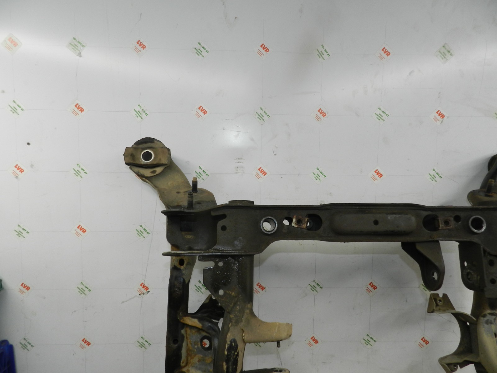172. 2011 JEEP GRAND CHEROKEE MK4 WK2. FRONT SUSPENSION SUB FRAME - Image 2