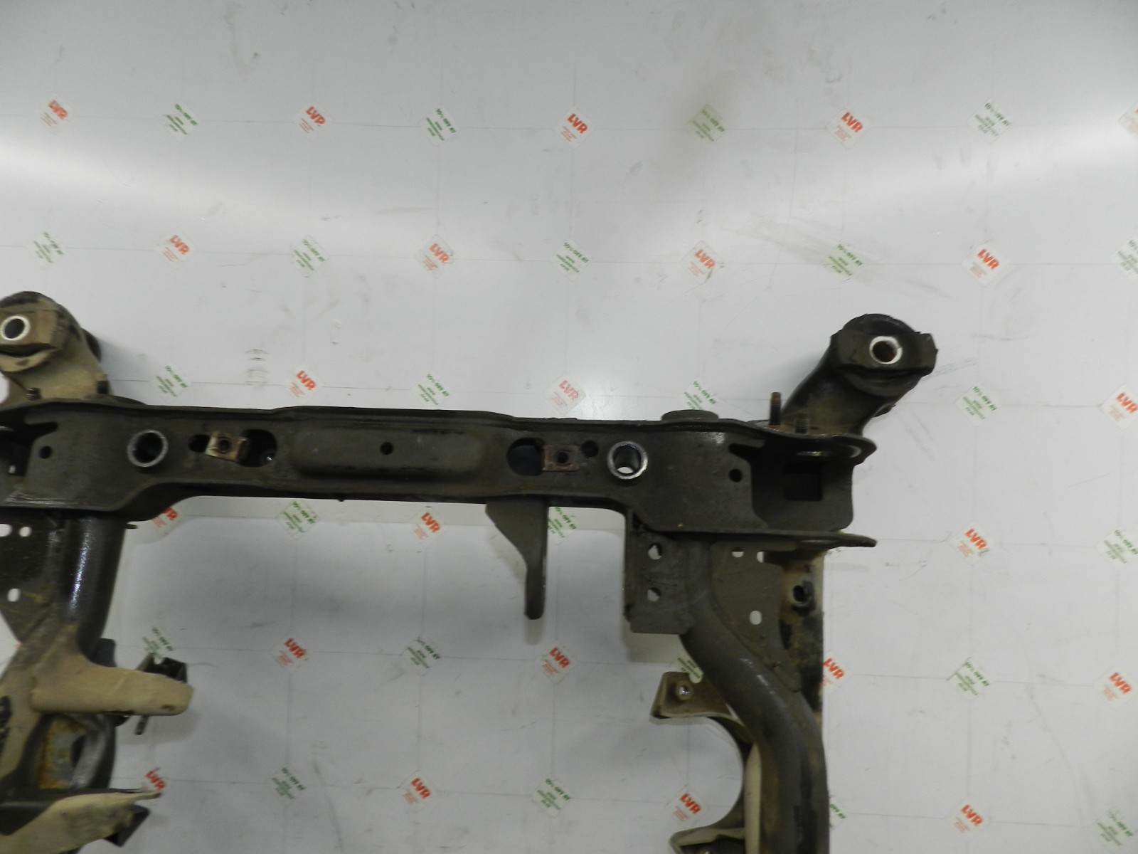 172. 2011 JEEP GRAND CHEROKEE MK4 WK2. FRONT SUSPENSION SUB FRAME - Image 3