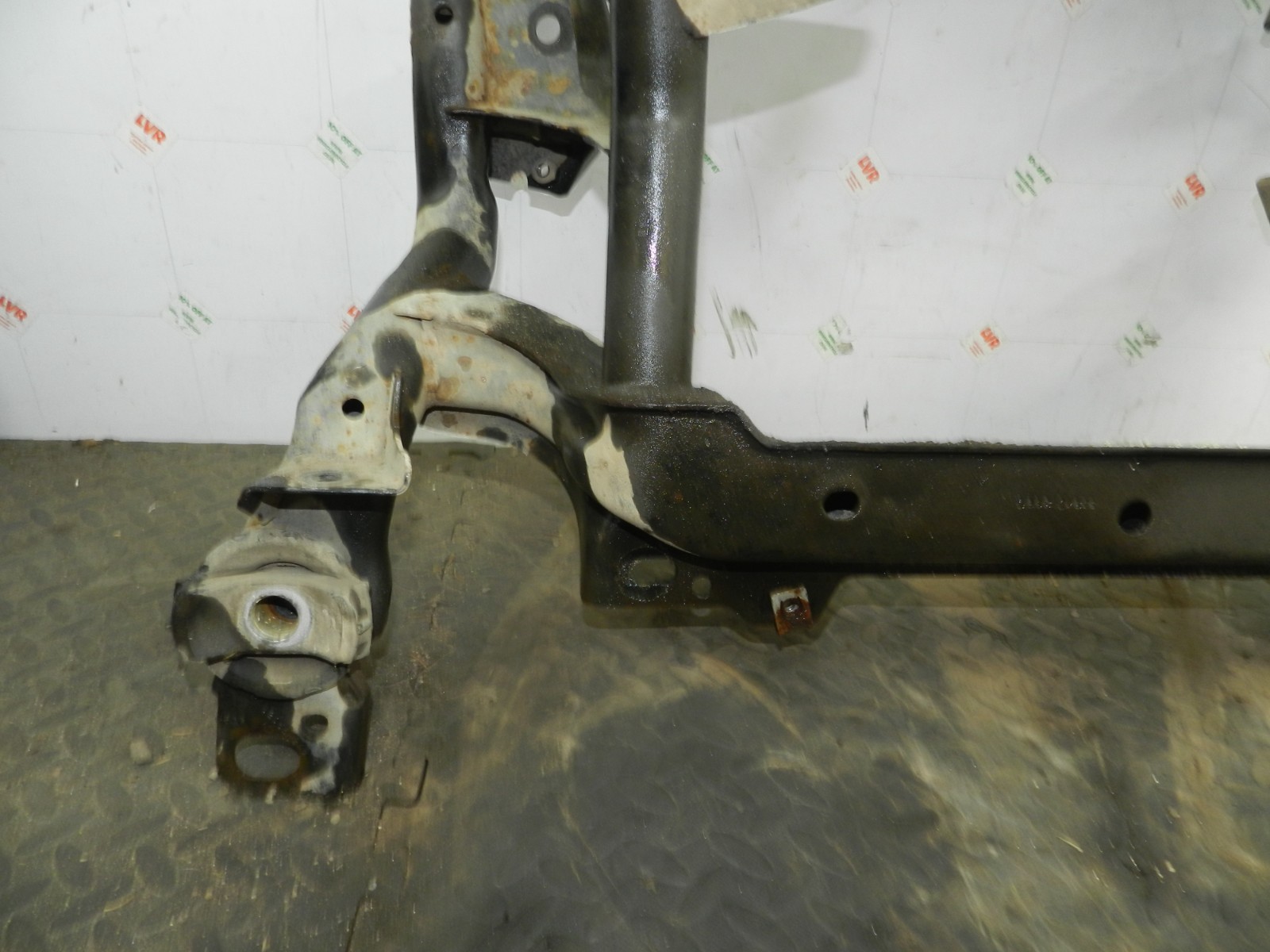 172. 2011 JEEP GRAND CHEROKEE MK4 WK2. FRONT SUSPENSION SUB FRAME - Image 6