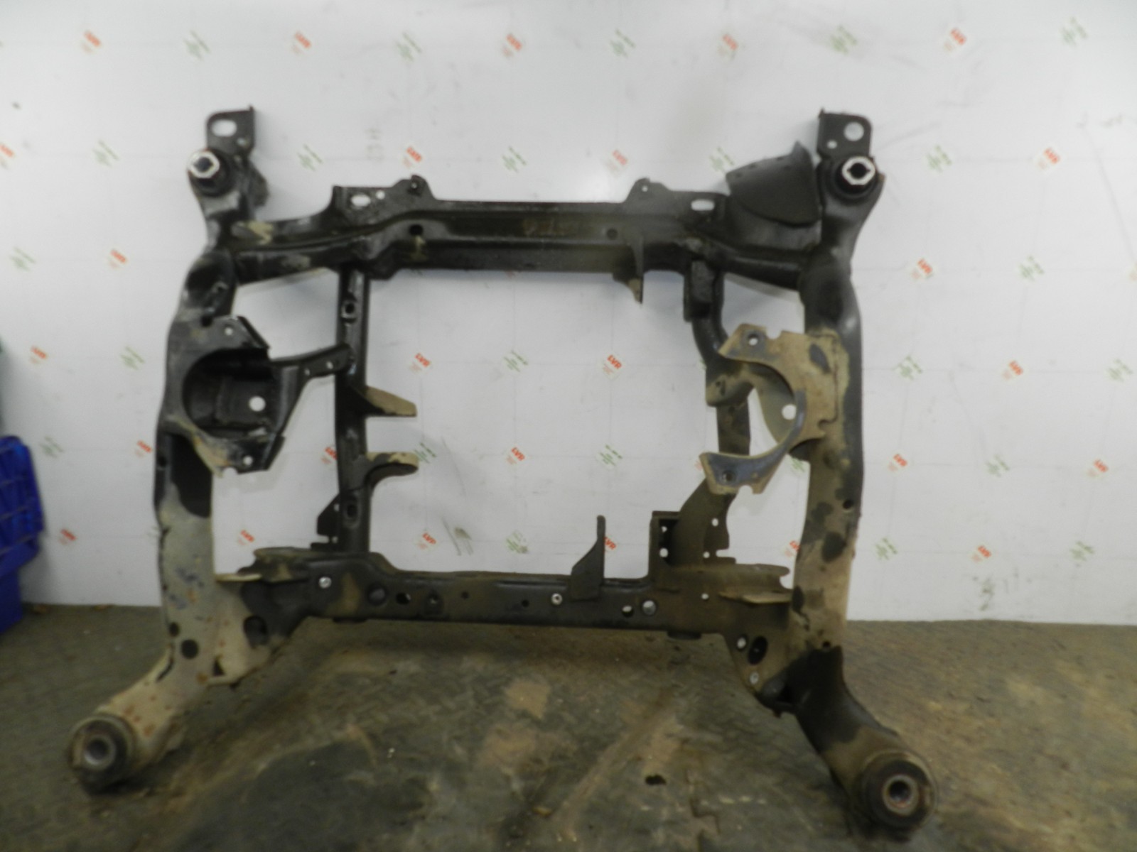 172. 2011 JEEP GRAND CHEROKEE MK4 WK2. FRONT SUSPENSION SUB FRAME - Image 7