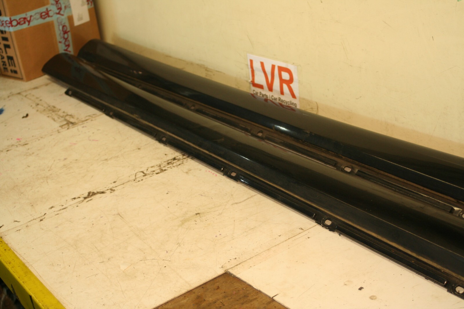 2008 VAUXHALL VECTRA C, 2.2 PETROL. PAIR OF SIDE SKIRTS - Image 4
