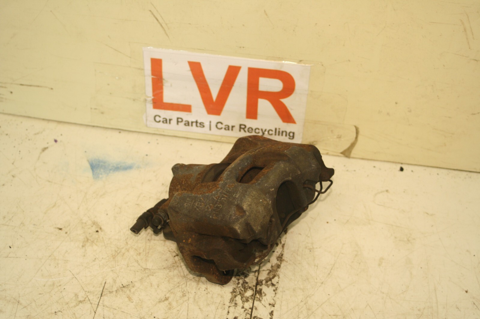 2008 VAUXHALL VECTRA C, 2.2 PETROL. BRAKE CALIPER AND CARRIER PASSENGER FRONT - Image 2