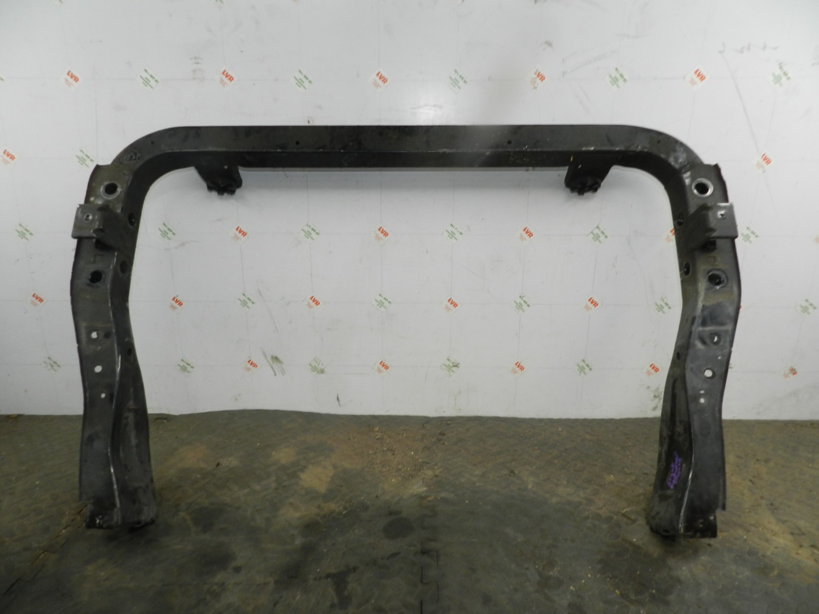 172. 2011 JEEP GRAND CHEROKEE MK4 WK2. FRONT SLAM PANEL FRAME RADIATOR SUPPORT