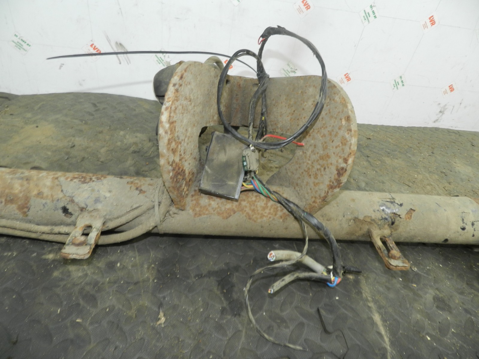 172. 2011 JEEP GRAND CHEROKEE MK4 WK2. TOW BAR WITH ELECTRONICS - Image 4