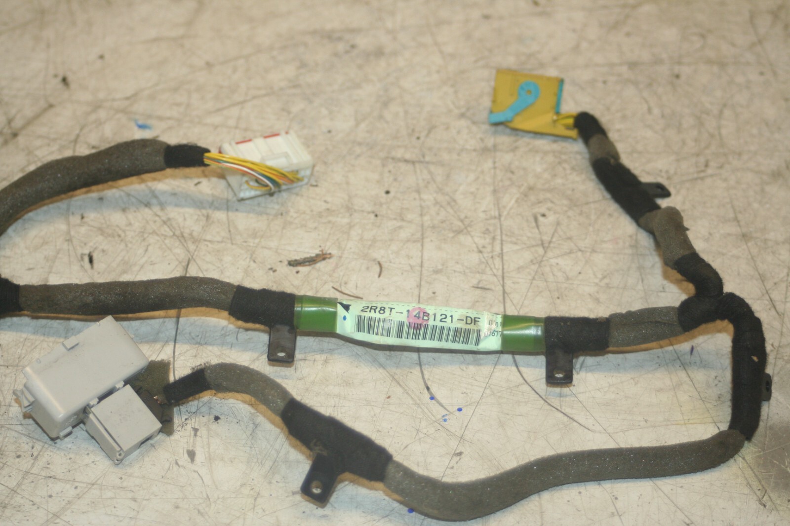 JAGUAR S TYPE. 2R8T-14B121-DF DRIVERS DOOR WIRING LOOM - Image 2