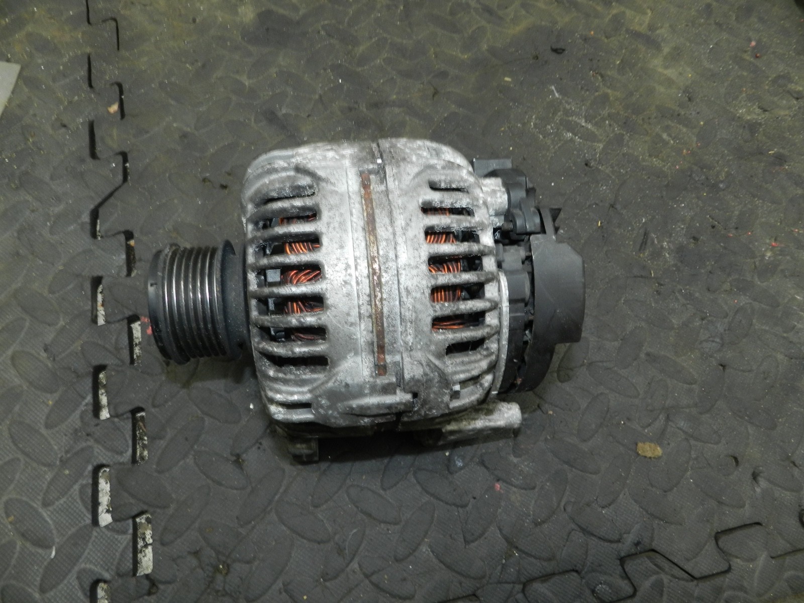 183. 2006 AUDI A4 CONVERTIBLE B7. ALTERNATOR - Image 5