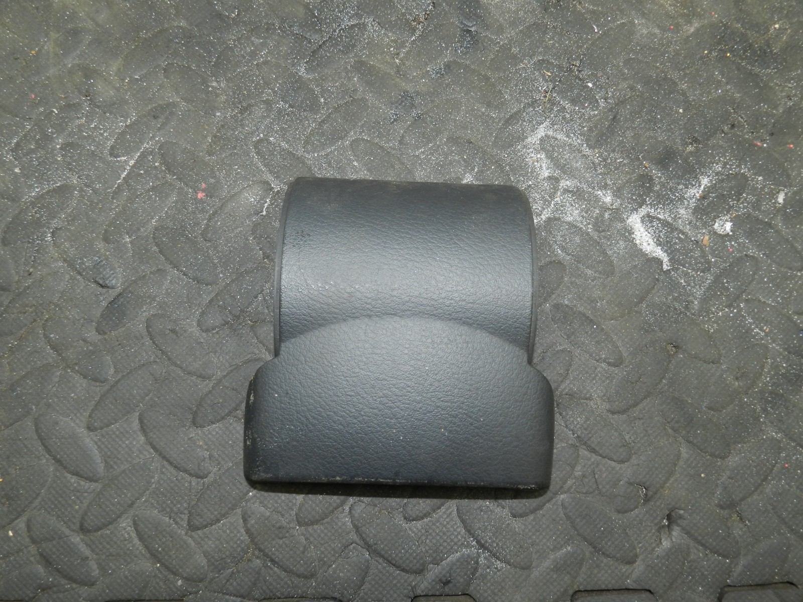 183. 2006 AUDI A4 CONVERTIBLE B7. CENTRE CONSOLE TRIM - Image 4