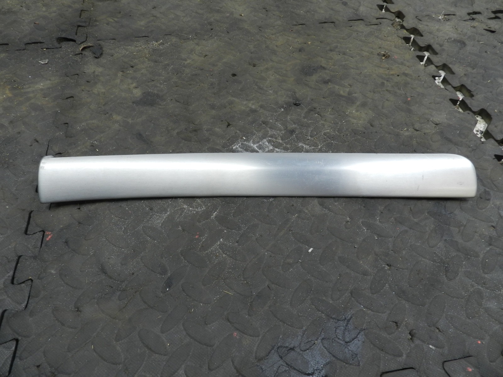 183. 2006 AUDI A4 CONVERTIBLE B7. DASHBOARD TRIM - Image 2