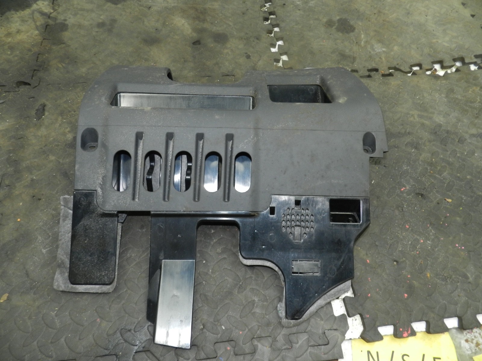 183. 2006 AUDI A4 CONVERTIBLE B7. DRIVER SIDE LOWER DASH BOARD TRIM
