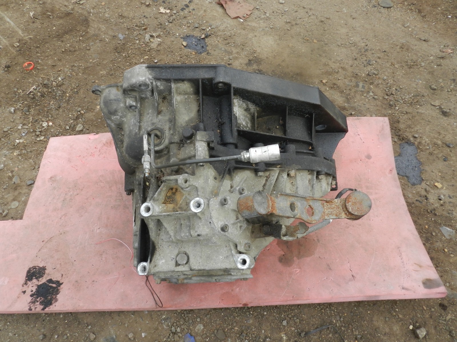 182. 2004 LANDROVER FREELANDER 1 L314. M47 DIESEL GEAR BOX - Image 3