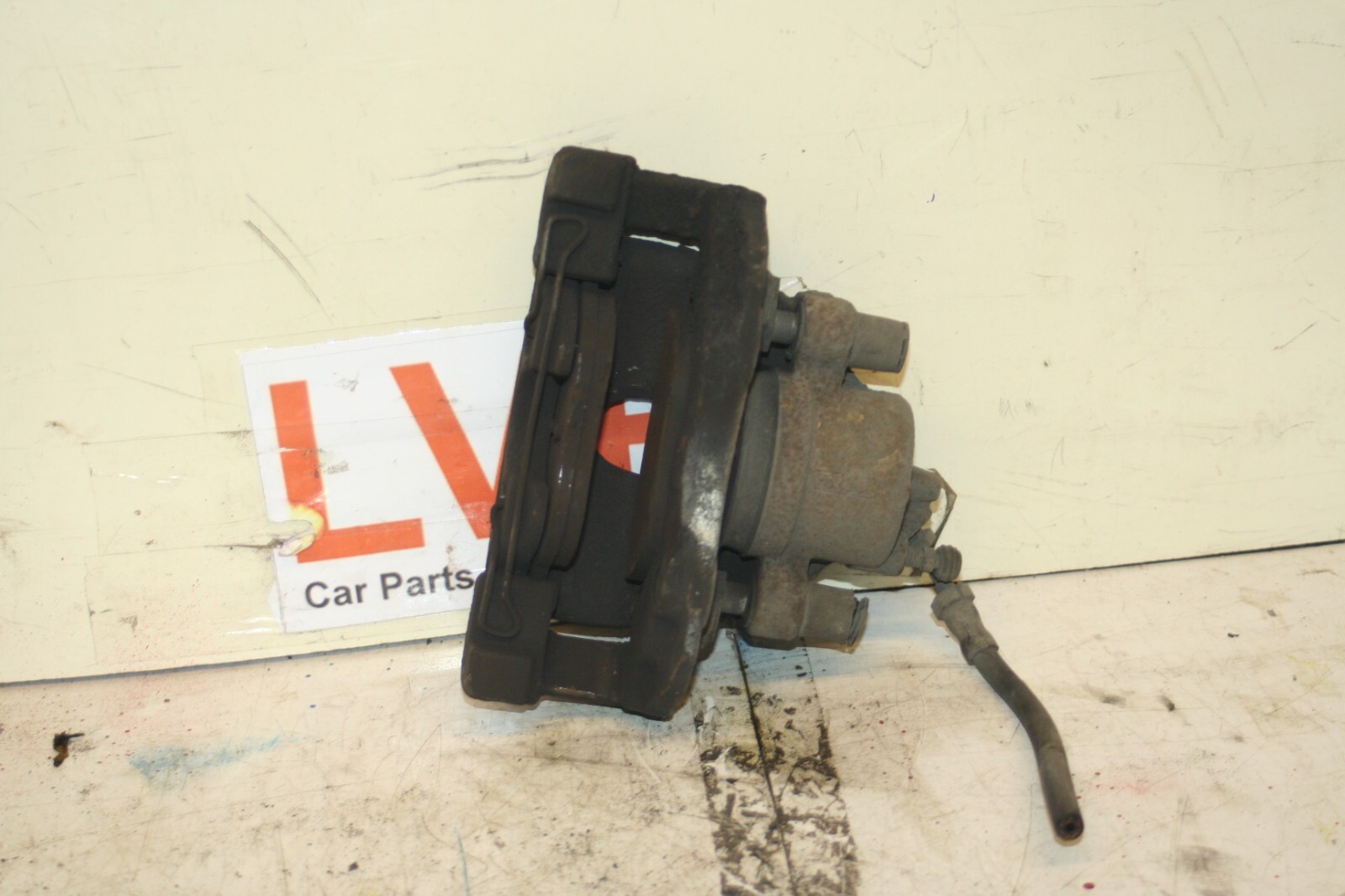 (69) 2014 FORD FOCUS MK3 1.0 ECOBOOST. OFF SIDE DRIVER OSF FRONT BRAKE CALIPER - Image 2
