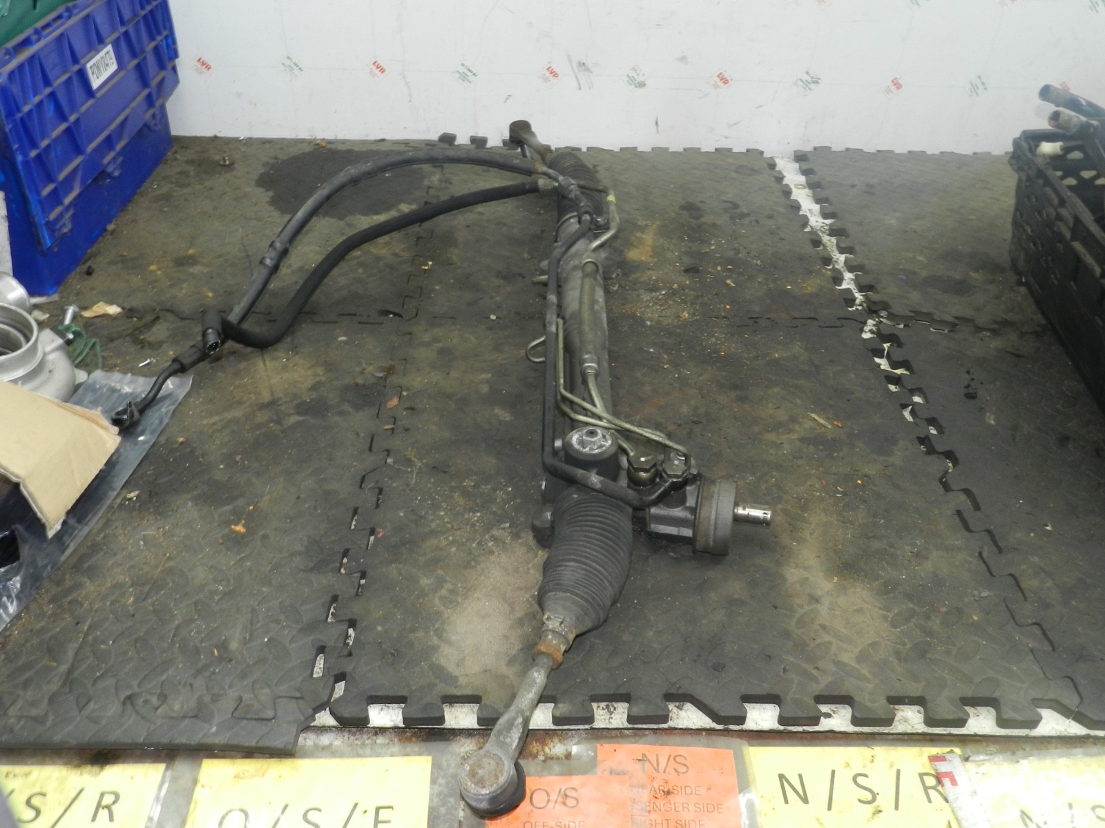 183. 2006 AUDI A4 CONVERTIBLE B7. STEERING RACK - Image 2