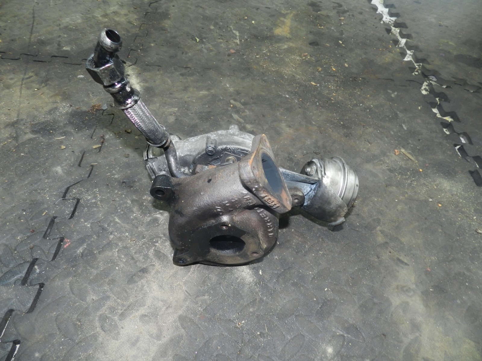 183. 2006 AUDI A4 CONVERTIBLE B7. BPW 2.0 DIESEL TURBO CHARGER