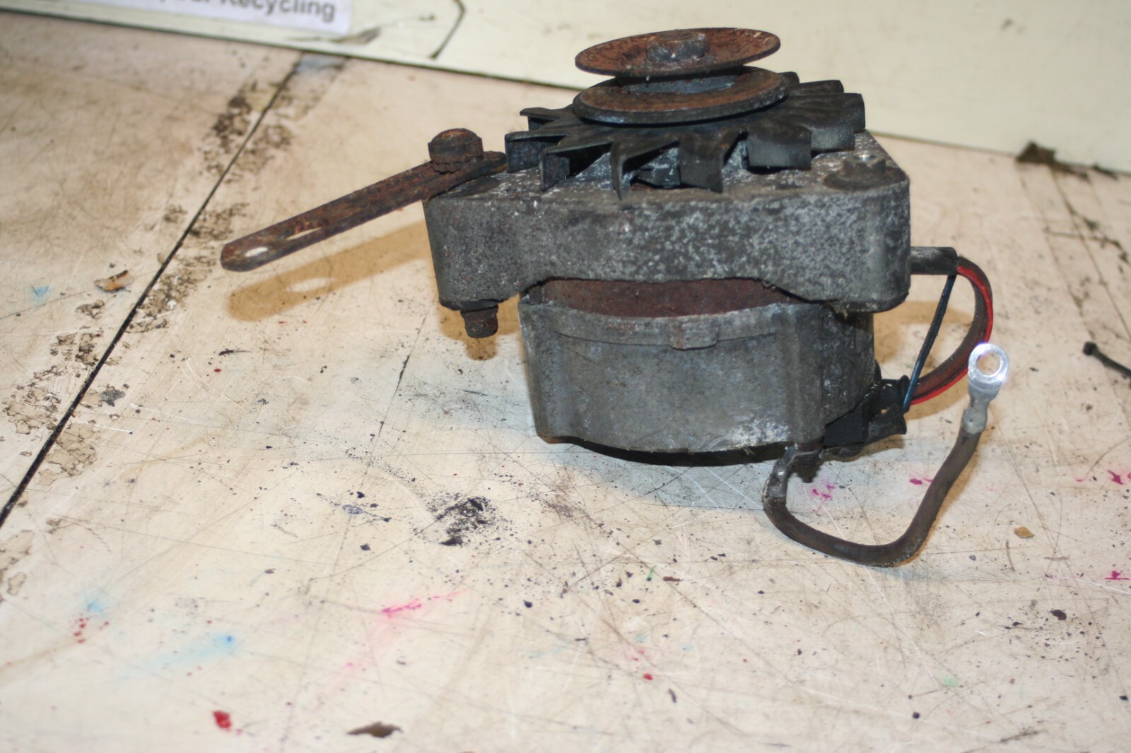 1988 BMW 525 E28. ALTERNATOR M20 0120469617 80A - Image 4