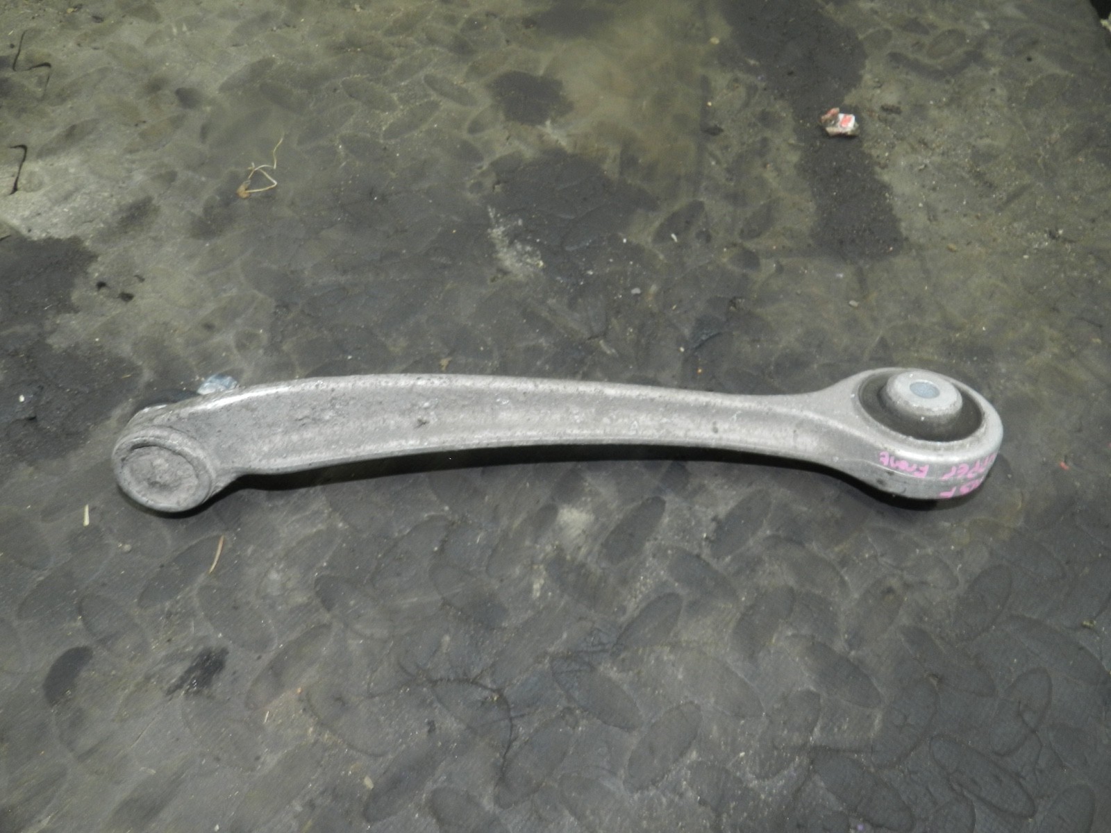 183. 2006 AUDI A4 CONVERTIBLE B7. PASSENGER SIDE FRONT UPPER ARM - Image 2