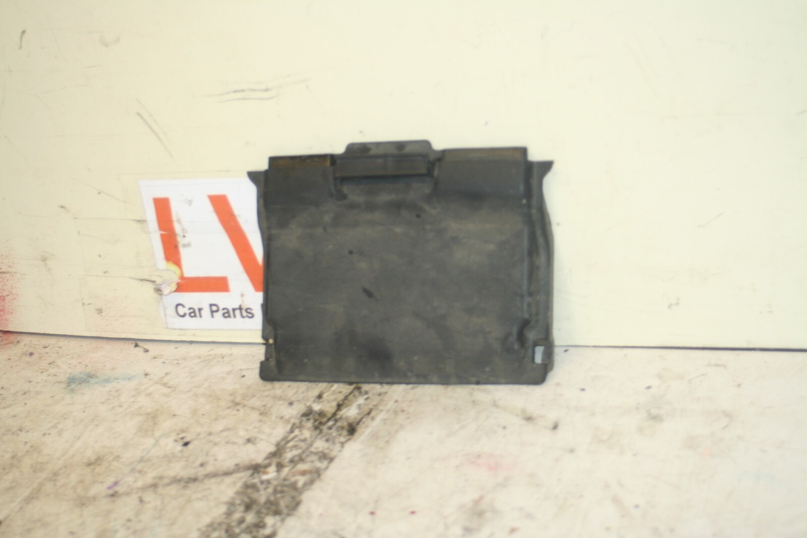 (69) 2014 FORD FOCUS MK3 1.0 ECOBOOST. BATTERY COVER