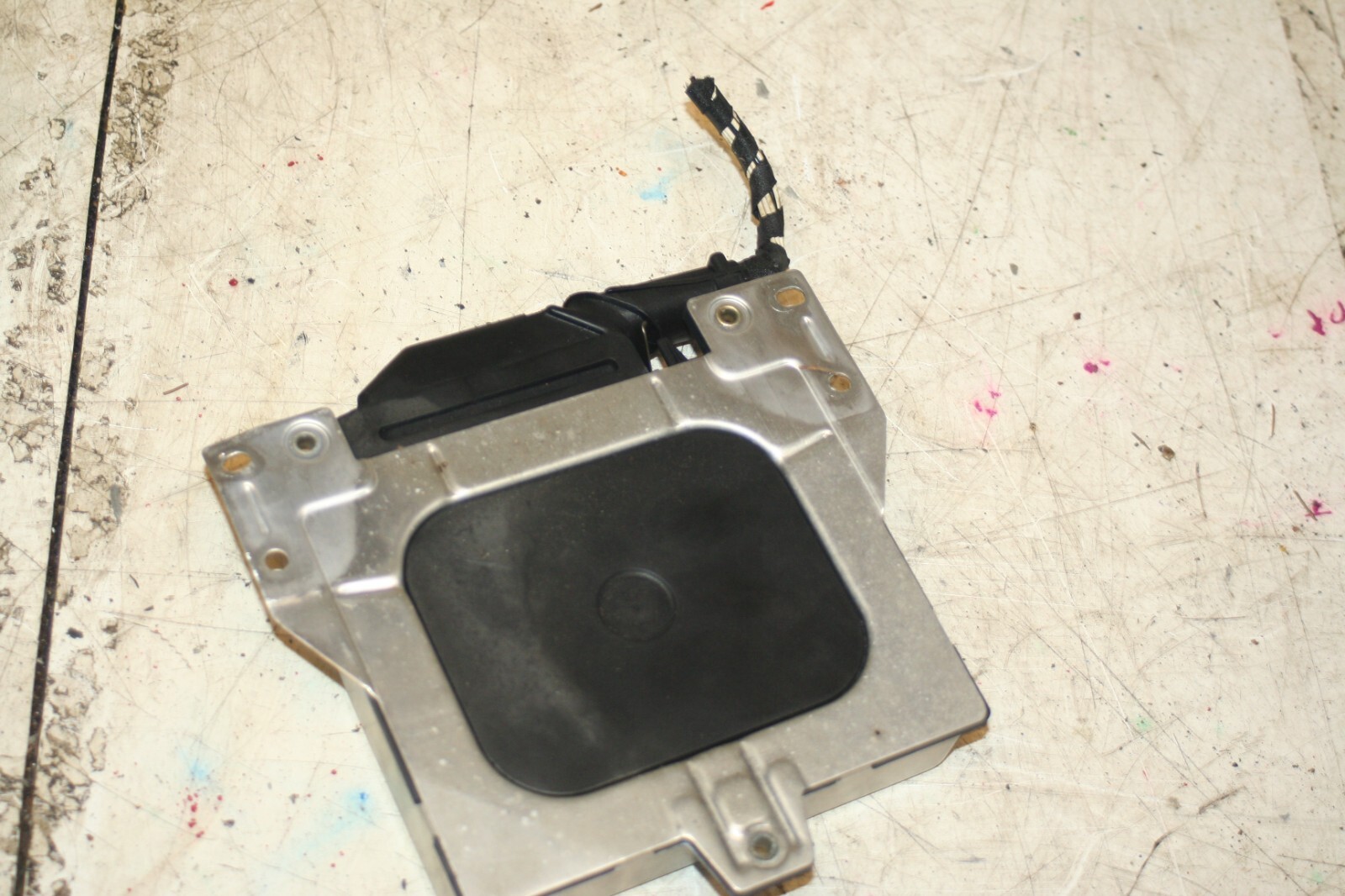 1988 BMW 525 E28. ECU 0280 001 300 M30 ENGINE - Image 3