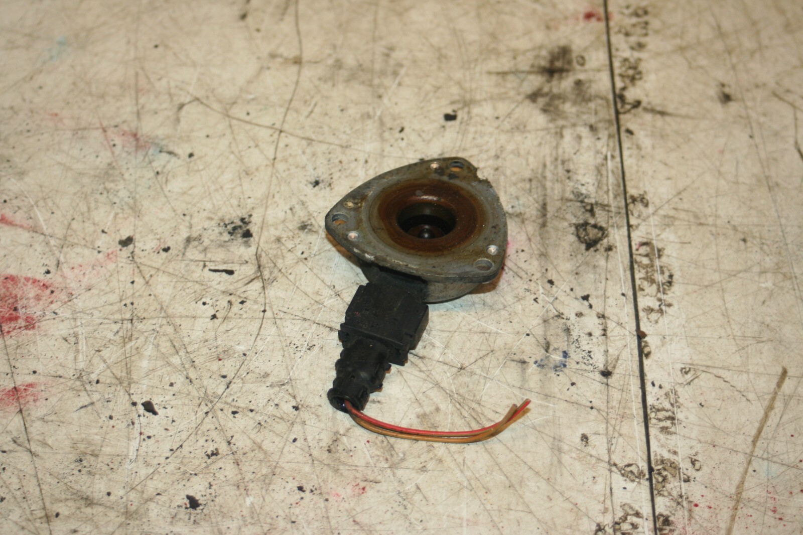 2006 MERCEDES BENZ C CLASS W203. CAMSHAFT SERVO - Image 2