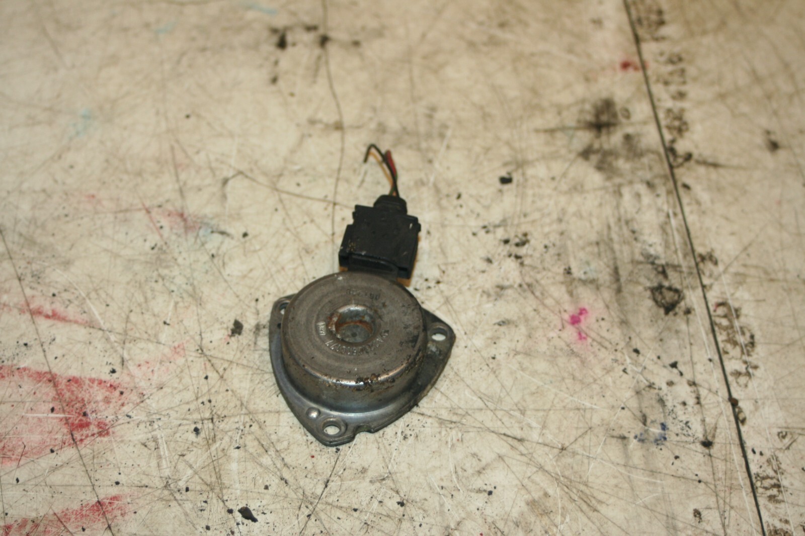 2006 MERCEDES BENZ C CLASS W203. CAMSHAFT SENSOR - Image 2