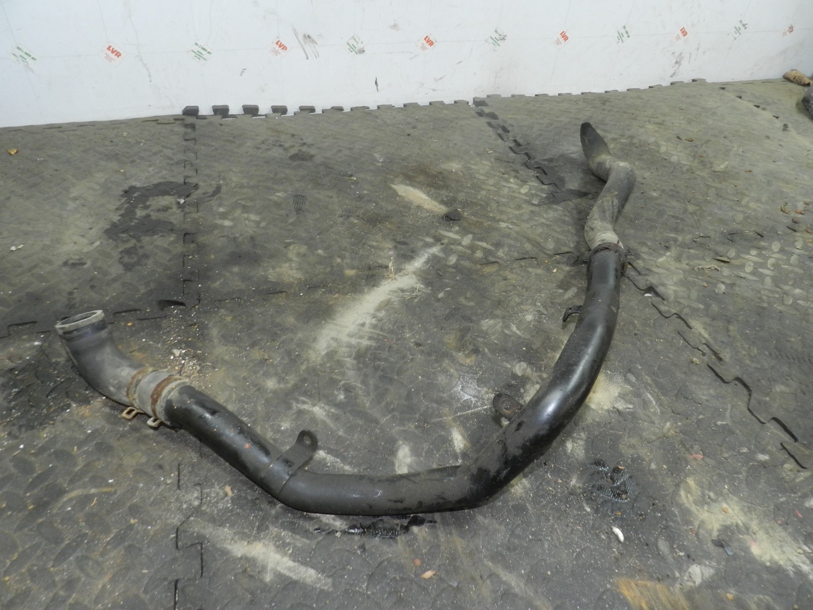 182. 2004 LANDROVER FREELANDER 1 L314. INTAKE BOOST INTERCOOLER AIR PIPES