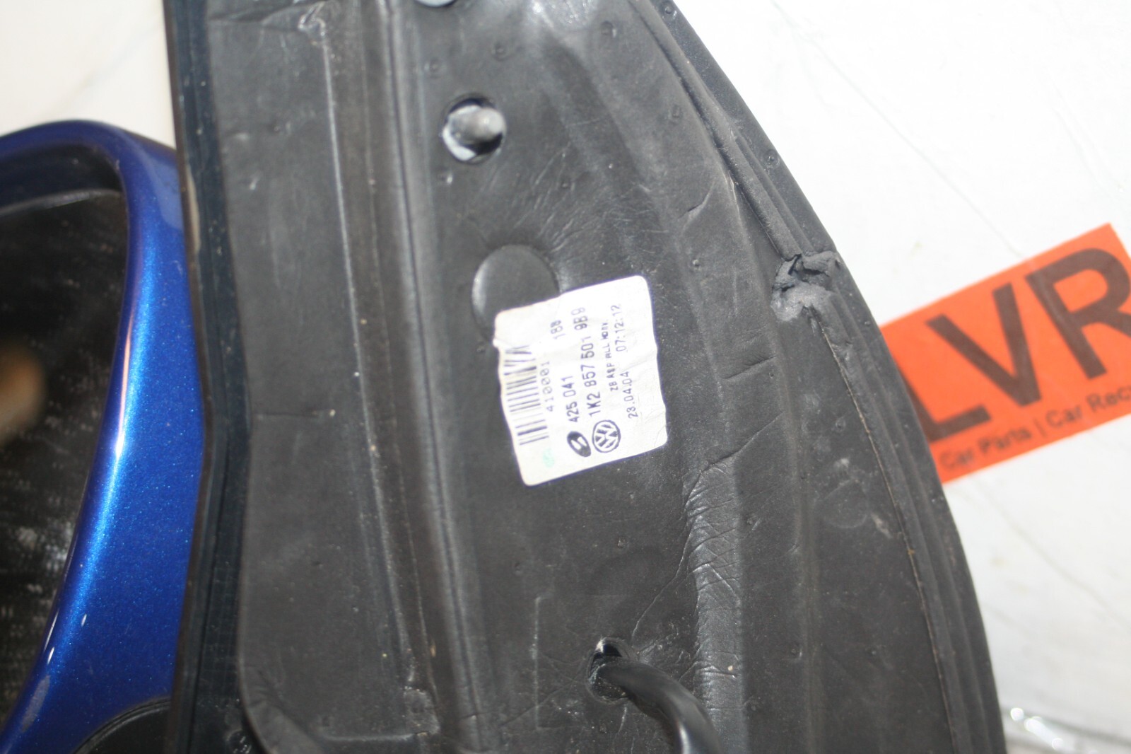 2005 VOLKSWAGEN GOLF MK5. PASSENGER WING MIRROR IN BLUE 1K2857501 - Image 2