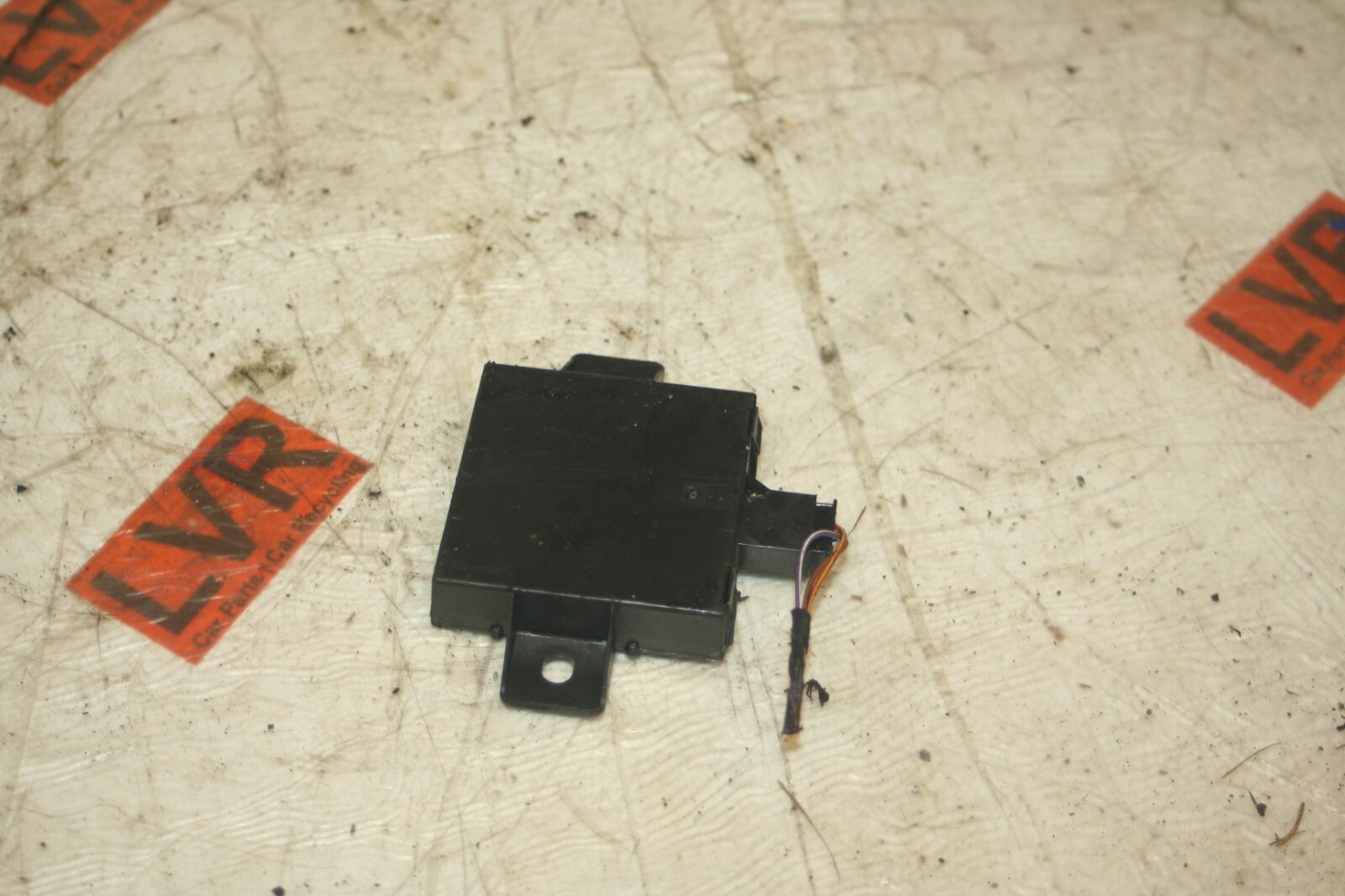 2005 VOLKSWAGEN GOLF MK5. 1K0907719C ANTI THEFT ALARM MODULE - Image 2