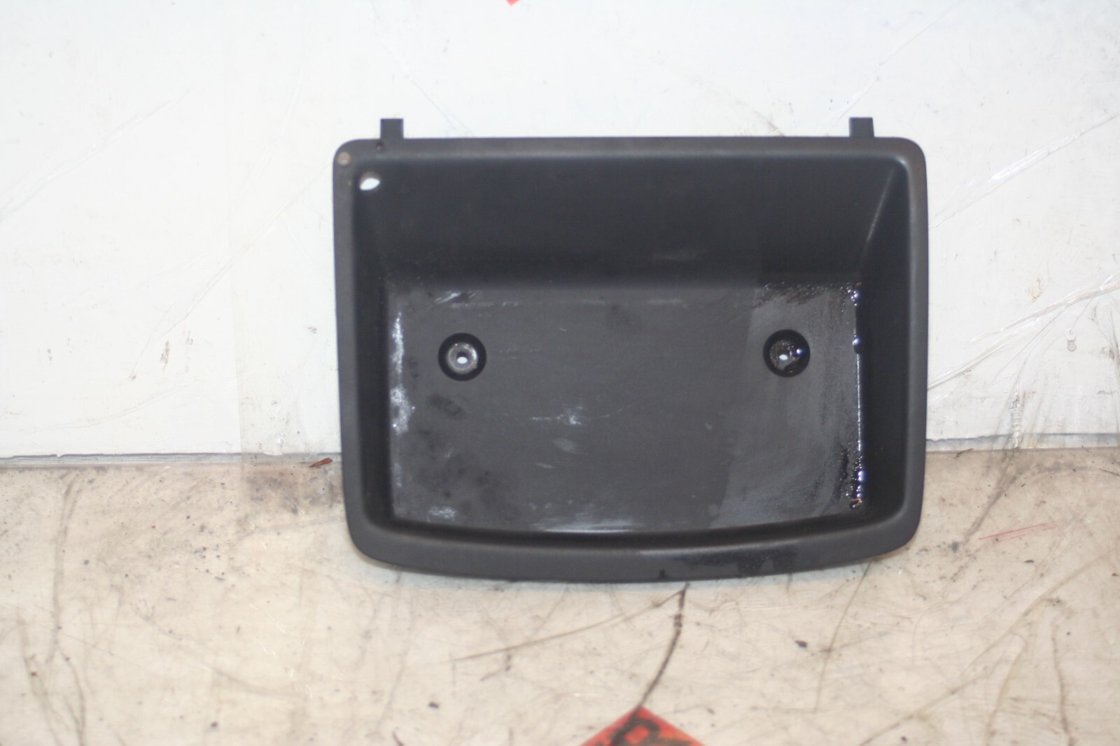 2005 VOLKSWAGEN GOLF MK5. CENTRE CONSOLE POCKET CUBBY HOLE AIR VENT
