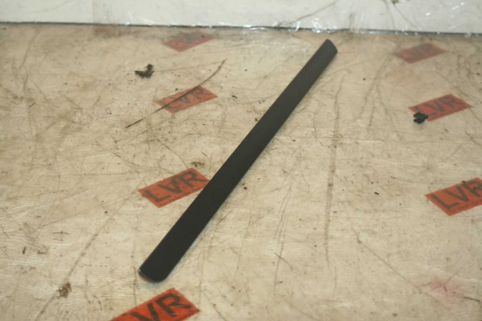 2005 VOLKSWAGEN GOLF MK5. DASH BOARD TRIM