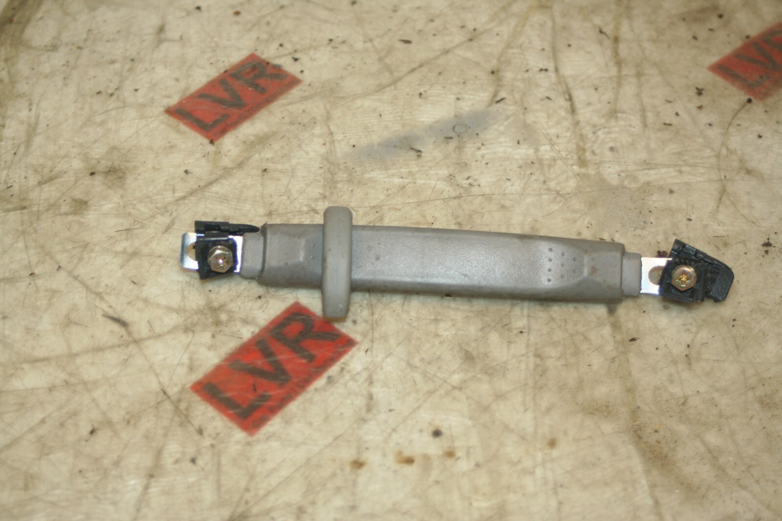 2009 KIA SORENTO. GRAB HANDLE