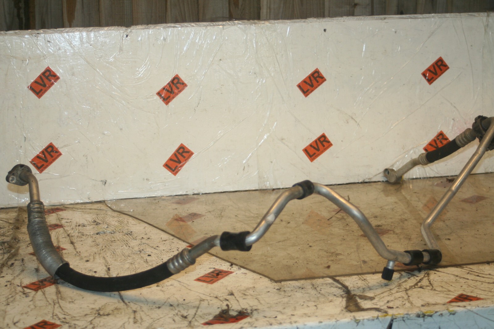 2005 VOLKSWAGEN GOLF MK5. AIR CON PIPE - Image 2