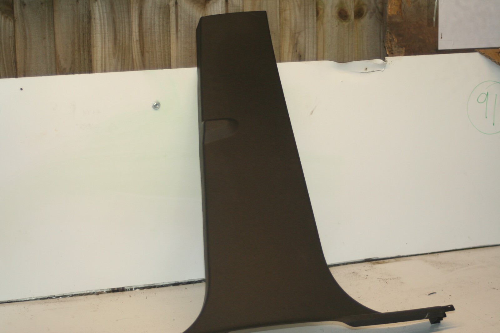 2016 FORD KUGA MK2. DRIVER SIDE B PILLAR TRIM
