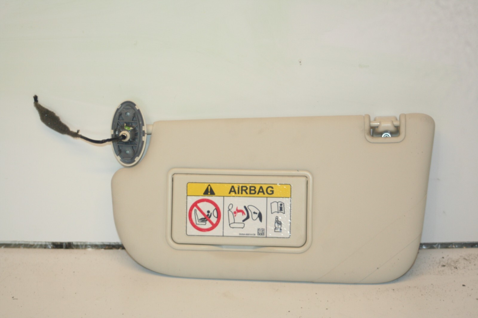 2016 FORD KUGA MK2. PASSENGER SIDE SUN VISOR - Image 2