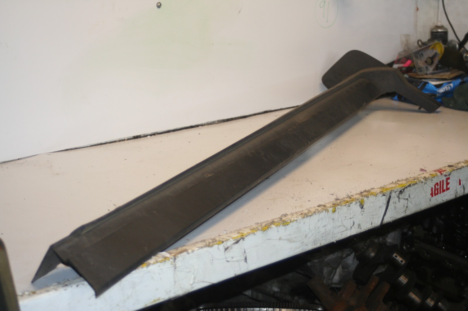 2016 FORD KUGA MK2. SIDE SKIRT DRIVER SIDE - Image 2
