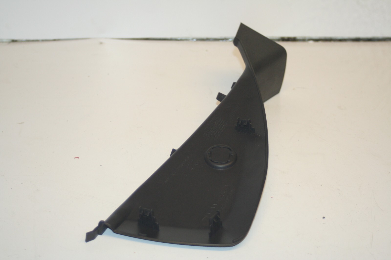 2016 FORD KUGA MK2. DASH BOARD END TRIM - Image 2