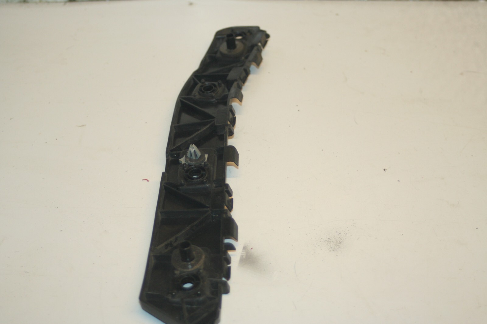 2016 FORD KUGA MK2. DRIVER SIDE REAR BUMPER BRACKET FRAME - Image 2