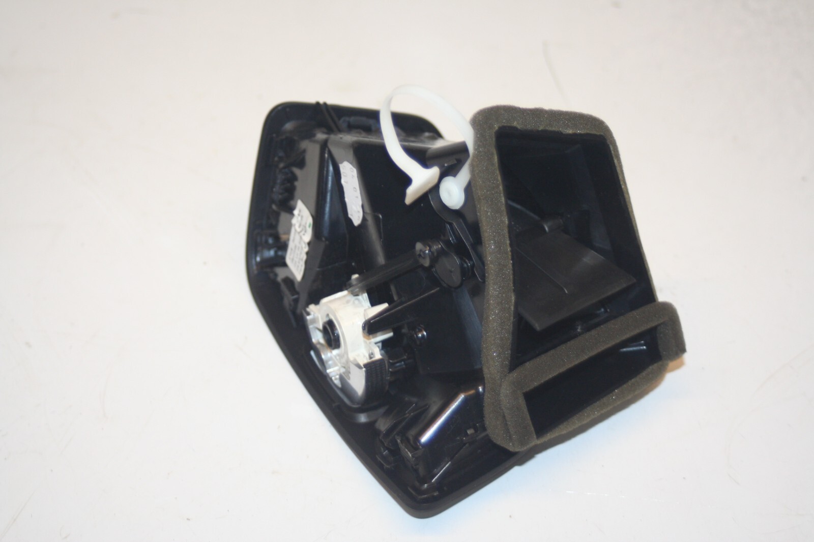 2016 FORD KUGA MK2. AIR VENT BLOWER - Image 3