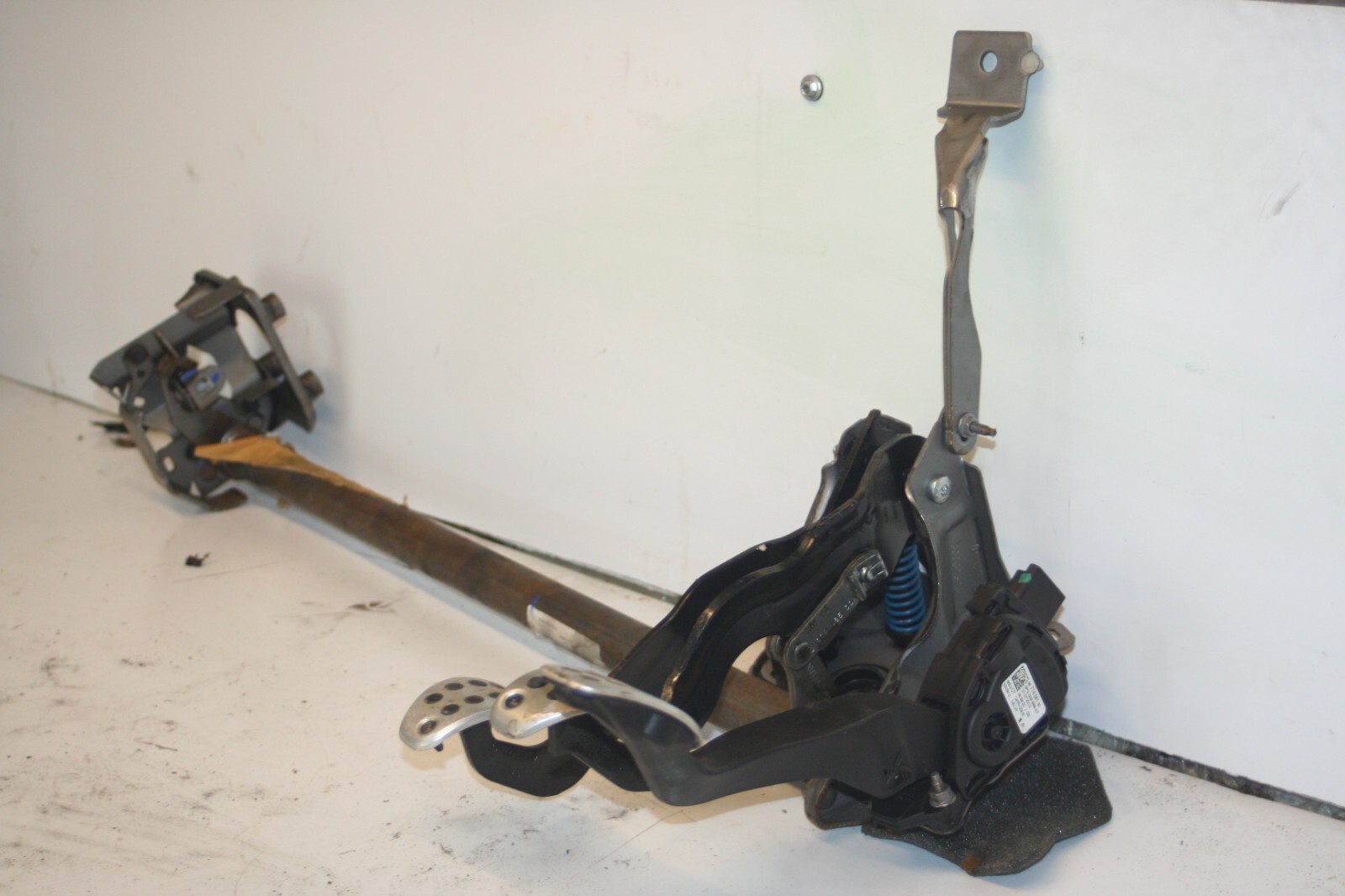 2010 CITROEN DS3. PEDAL BOX, BRAKE, CLUTCH AND ACCELERATOR - Image 4