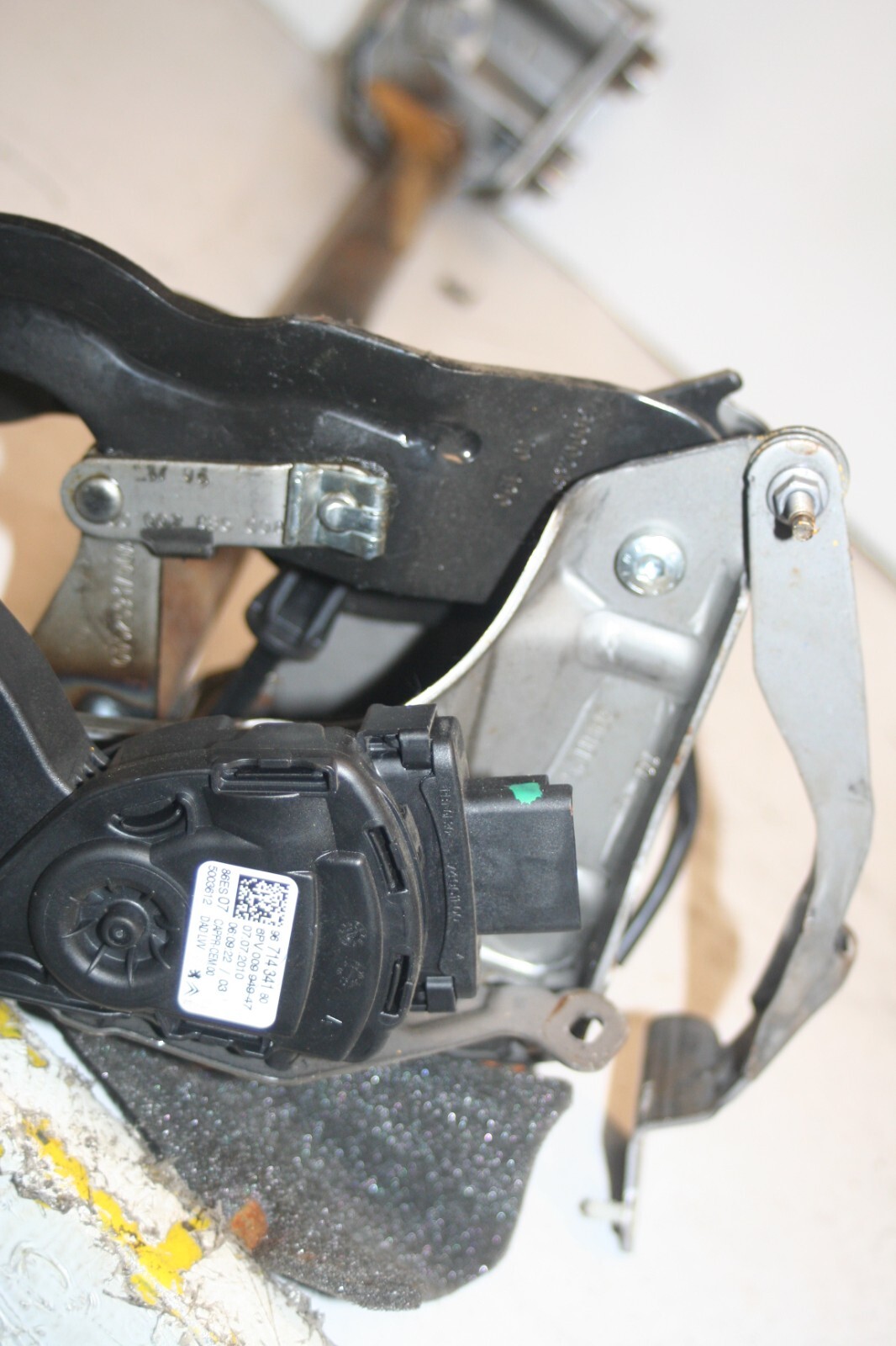 2010 CITROEN DS3. PEDAL BOX, BRAKE, CLUTCH AND ACCELERATOR - Image 8