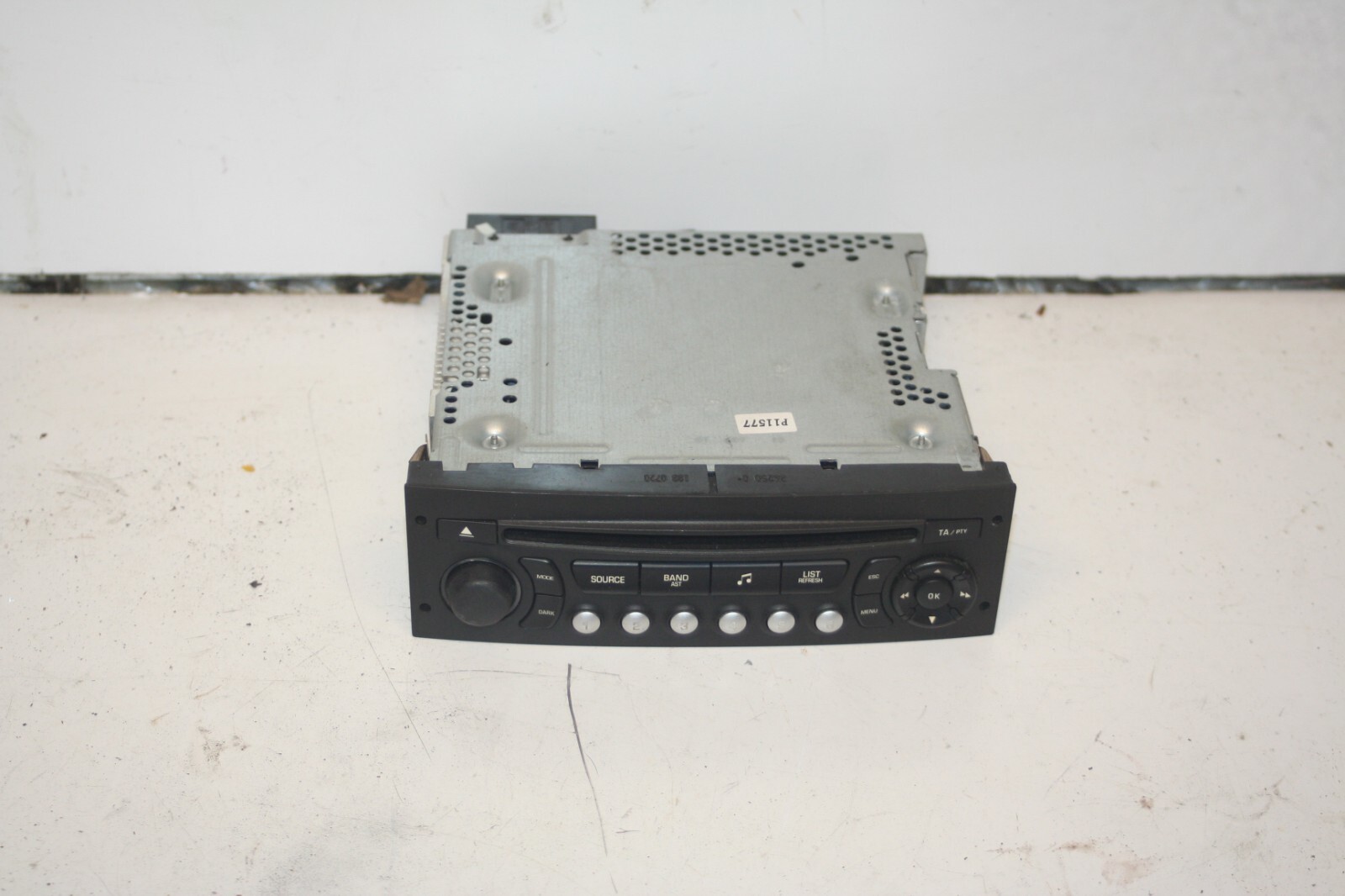 2010 CITROEN DS3. CD RADIO 96662669 - Image 2