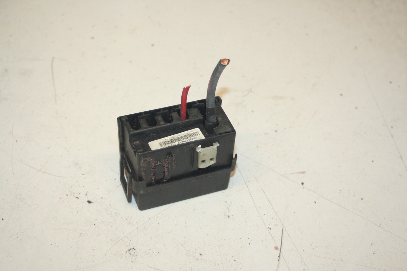 2010 CITROEN DS3. WIRE JUNCTION BOX