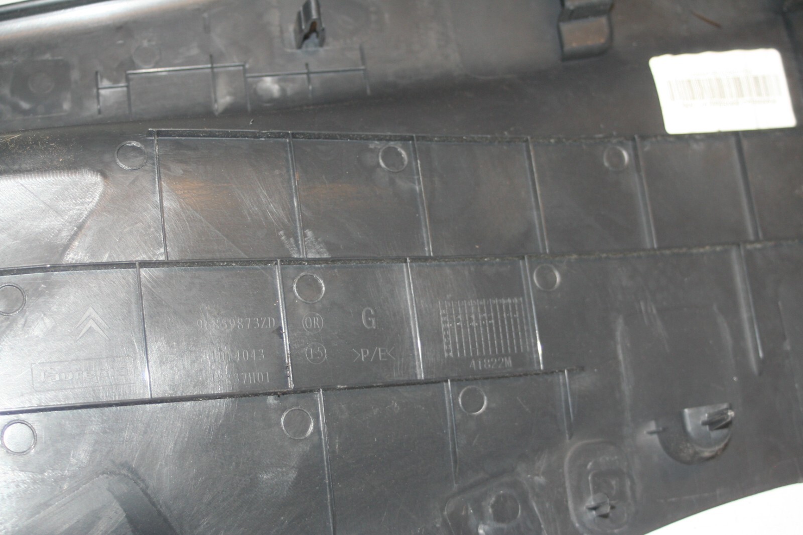 2010 CITROEN DS3. REAR DOOR SIDE PANEL PASSENGER SIDE BOOT PANEL TRIM - Image 7